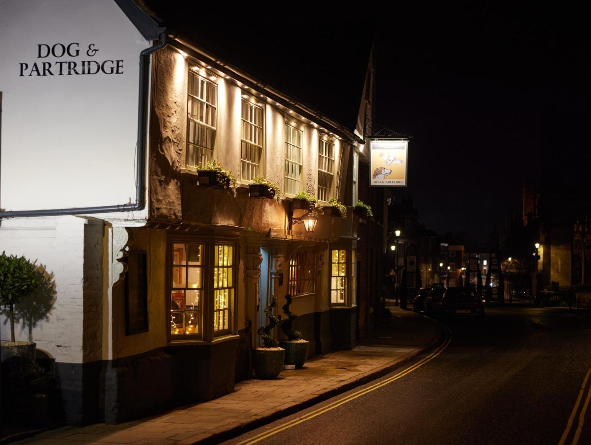Dog And Partridge By Greene King Inns Bury St. Edmunds Exterior foto
